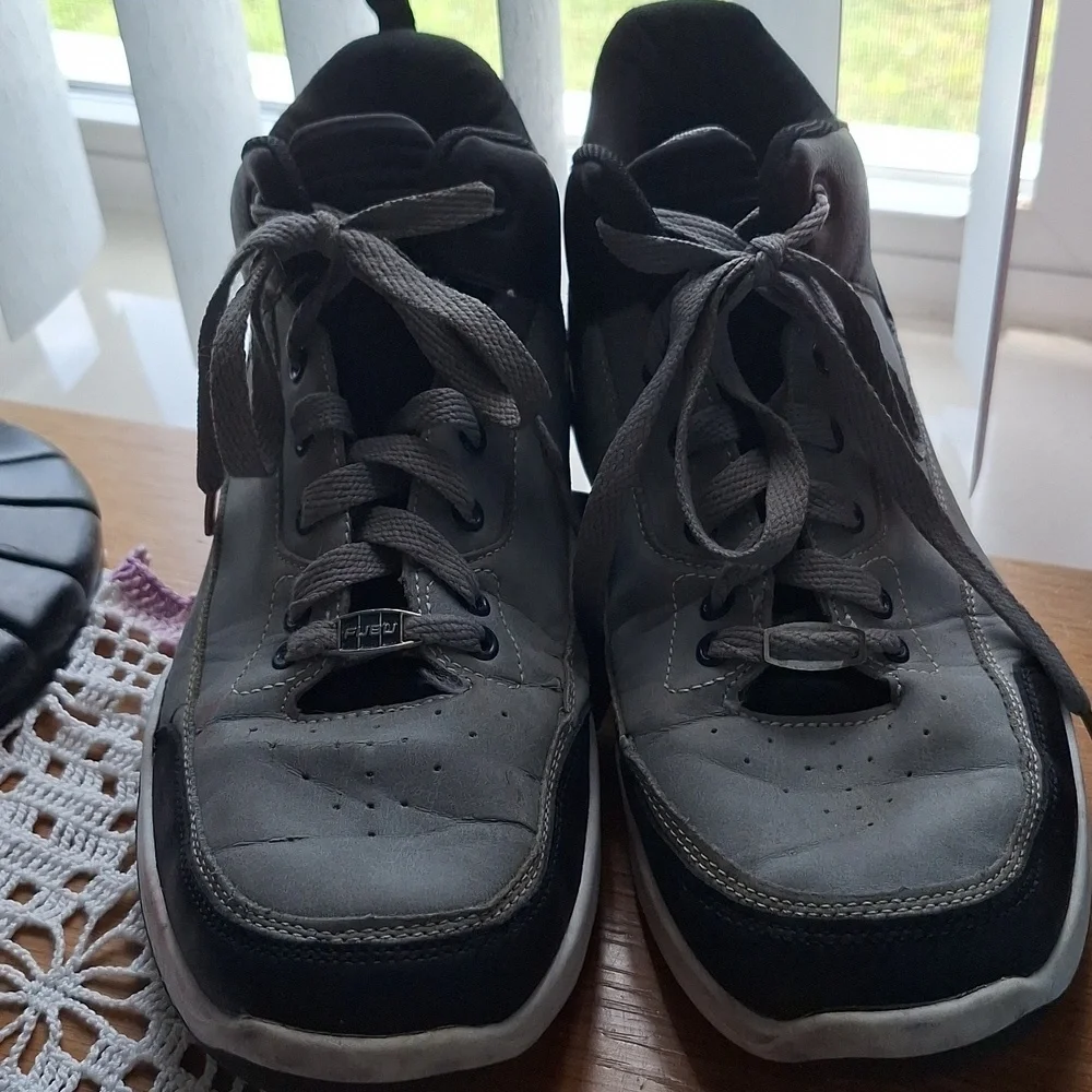 FUBU Men's s Sneakers Size 10